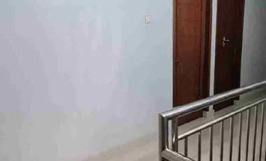 Di Jual cepat rumah 2 lantai 4 kamar tidur di Graha Sawangan Residences  Depok