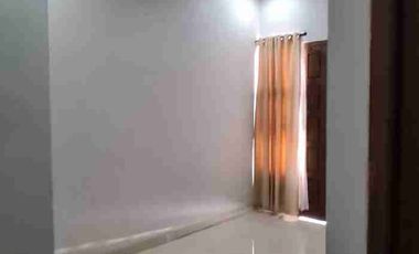 Di Jual cepat rumah 2 lantai 4 kamar tidur di Graha Sawangan Residences  Depok