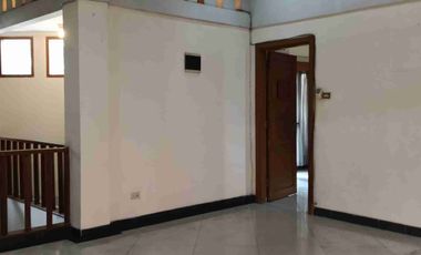 Disewakan Rumah Strategis Siap Huni di Rawamangun, Jakarta Timur