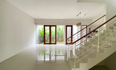 RUMAH MEWAH DIJUAL MURAH DI CLUSTER CLOVER HILL JOGLO FASILITAS LENGKAP