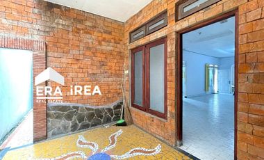 DIJUAL RUMAH DEKAT KANTOR DPRD TUGU MAKUTA SOLO