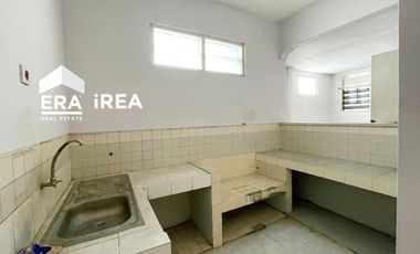 DIJUAL RUMAH DEKAT KANTOR DPRD TUGU MAKUTA SOLO