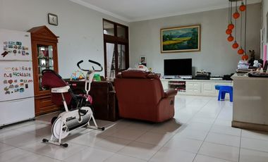 RUMAH BAGUS NYAMAN ASRI 1 LANTAI SIAP HUNI DI CIKUTRA BANDUNG