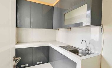 Rumah Hoek siap Huni dalam Cluster Cinere Park View, dekat Tol Krukut Desari
