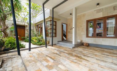 Rumah Hunian Villa 3BR Full Furnished Jimbaran Bali