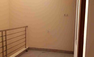 DISEWAKAN RUMAH RAPIH SIAP HUNI DI KOMPLEK CITRA GARDEN 5
