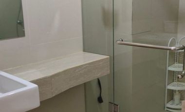 APARTEMEN LANDMARK TIPE 3 BR SEMI FURNISHED NYAMAN SIAP HUNI BANDUNG