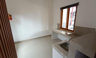 Rumah 2 Lantai Dekat Lapangan Lumintang Denpasar Utara