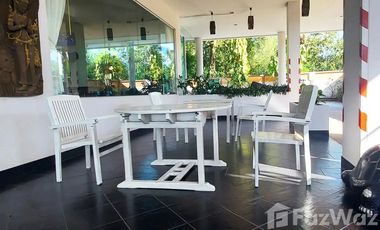 7th floor condo with pool and sea view in Sea Sand Sun, Mae Rampueng Beach