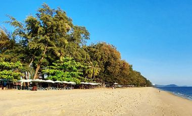7th floor condo with pool and sea view in Sea Sand Sun, Mae Rampueng Beach