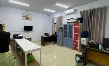 Dijual Cepat Pabrik dan Gudang Strategis Siap Pakai (SHM) Lokasi Strategis Di Banyuwangi