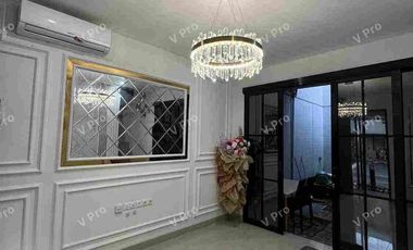 dijual cepat rumah mewah dua lantai full furnish di summarecon mutiara Makassar