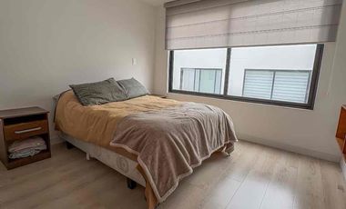 Casa en venta dentro de urbanización