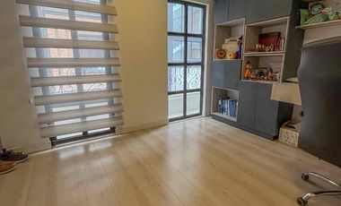 Casa en venta dentro de urbanización