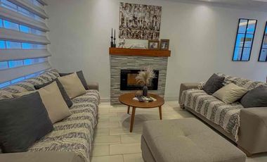 Casa en venta dentro de urbanización