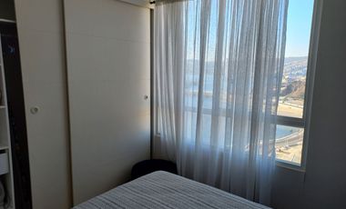 Valparaíso | Acogedor depto amoblado con vista a la bahía en Edificio Borde Bahía, Playa Ancha, ideal para estudiante o pareja