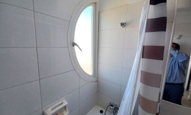 Valparaíso | Acogedor depto amoblado con vista a la bahía en Edificio Borde Bahía, Playa Ancha, ideal para estudiante o pareja