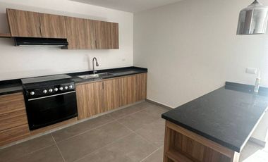 CASA EN RENTA EN LOMAS DE ANGELOPOLIS PUEBLA