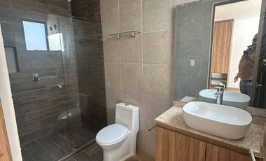 CASA EN RENTA EN LOMAS DE ANGELOPOLIS PUEBLA