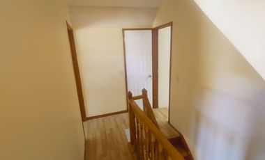 ARRIENDO CASA EN SECTOR RESIDENCIAL A PASOS DE AVENIDA, SUPERMERCADOS Y COLEGIOS