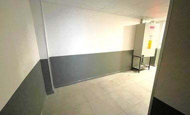 ARRIENDO Local Comercial de 125 m2, Quinta Normal