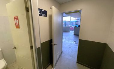 ARRIENDO Local Comercial de 125 m2, Quinta Normal