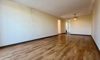 Se Vende Amplio Depto 3 Dormitorios+estacionam. San Miguel