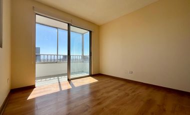 Se Vende Amplio Depto 3 Dormitorios+estacionam. San Miguel