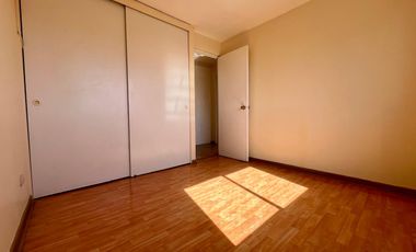 Se Vende Amplio Depto 3 Dormitorios+estacionam. San Miguel