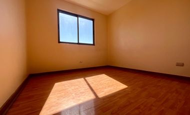 Se Vende Amplio Depto 3 Dormitorios+estacionam. San Miguel