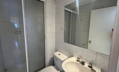 Se Vende Amplio Depto 3 Dormitorios+estacionam. San Miguel