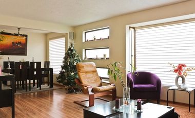 SE ARRIENDA CASA CON PISCINA EN SECTOR RESIDENCIAL A PASOS DE SUPERMERCADOS, COLEGIOS