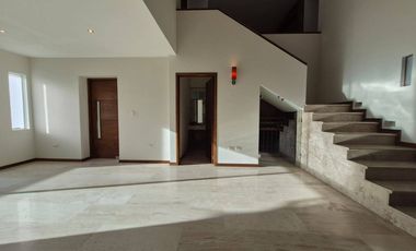 CASA EN RENTA EN LOMAS DE ANGELOPOLIS PUEBLA