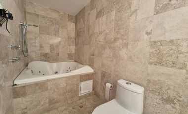 CASA EN RENTA EN LOMAS DE ANGELOPOLIS PUEBLA