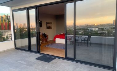 EXCELENTE CASA EN RENTA AMUEBLADA EN ALCAZAR PONIENTE