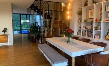 EXCELENTE CASA EN RENTA AMUEBLADA EN ALCAZAR PONIENTE