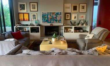 EXCELENTE CASA EN RENTA AMUEBLADA EN ALCAZAR PONIENTE