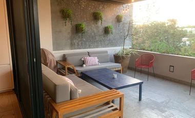 EXCELENTE CASA EN RENTA AMUEBLADA EN ALCAZAR PONIENTE