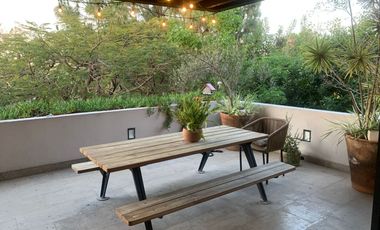 EXCELENTE CASA EN RENTA AMUEBLADA EN ALCAZAR PONIENTE
