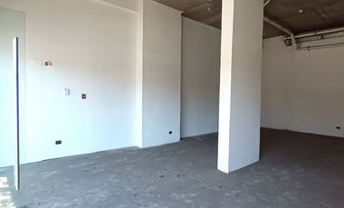 ARRIENDO Local Comercial de 61,30 m2, Quinta Normal