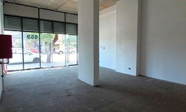 ARRIENDO Local Comercial de 61,30 m2, Quinta Normal