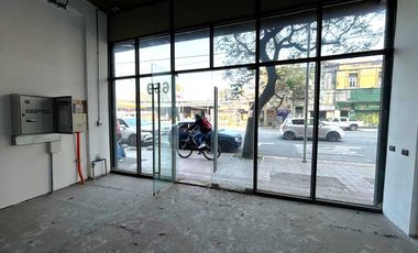 ARRIENDO Local Comercial de 61,30 m2, Quinta Normal