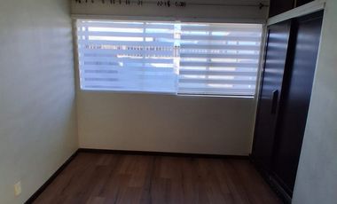 Se arrienda amplia casa en Calle Trizano – Excelente ubicación