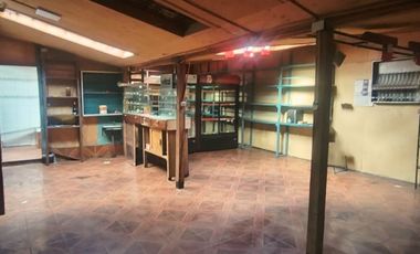 SE ARRIENDA PROPIEDAD CON LOCALES COMERCIALES ANGOL