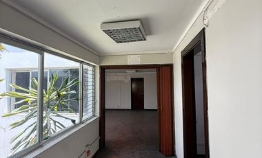 CASA EN ALQUILER - ZONA EXCLUSIVA SAN ISIDRO