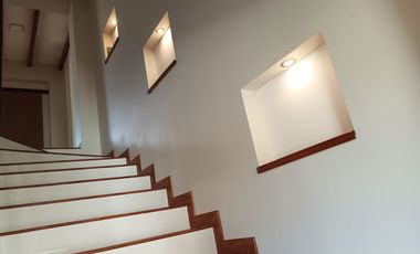 Renta Casa nueva 3 habitaciones, Cotacachi, Imbabura Ecuador.