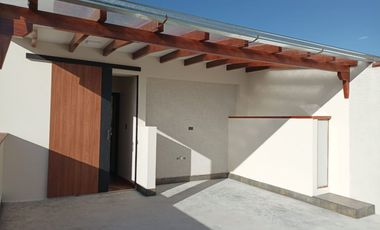 Renta Casa nueva 3 habitaciones, Cotacachi, Imbabura Ecuador.