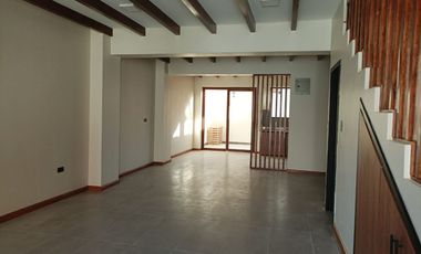 Renta Casa nueva 3 habitaciones, Cotacachi, Imbabura Ecuador.