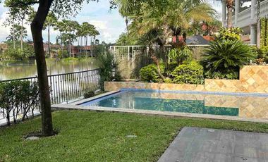 Casa de Alquiler en Urb. Lago Sol