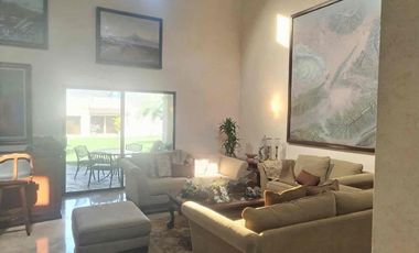 Casa en Venta en Lomas de Valle Alto